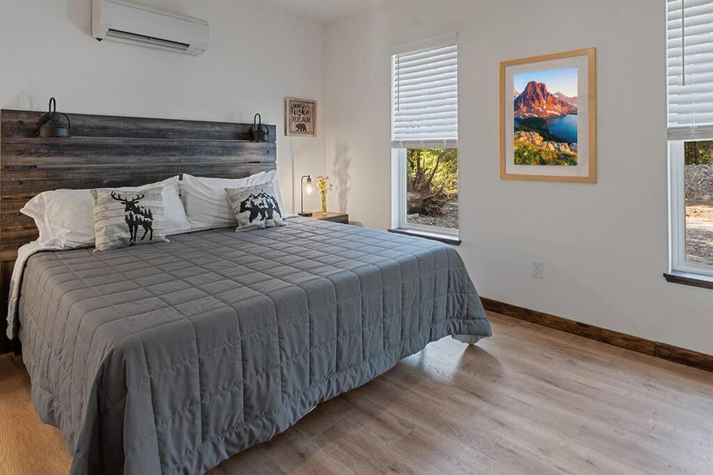 Luxe Mt. Rainier Lodge W/ Hot Tub-Ac-Game Room Ашфорд Екстериор снимка